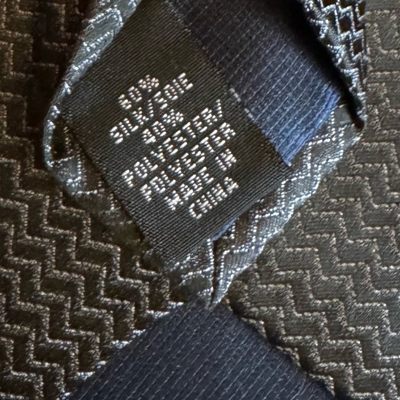 🍁SALE🍁MICHAEL KORS Black Necktie - Picture 7 of 10